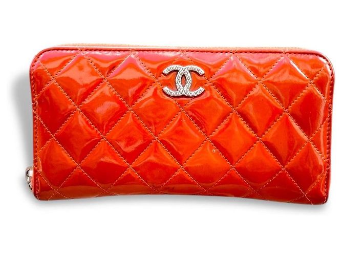 Chanel Zippy Geldbörse Helles Orange Leder Silber Hardware