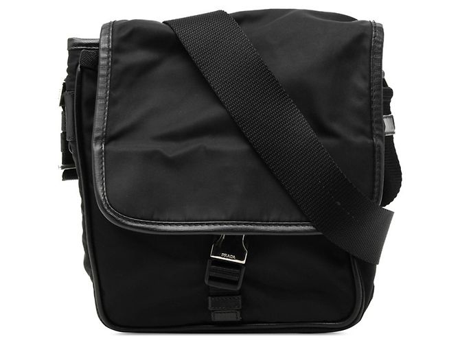 Bolso cruzado Prada con placa de logo triangular Negro