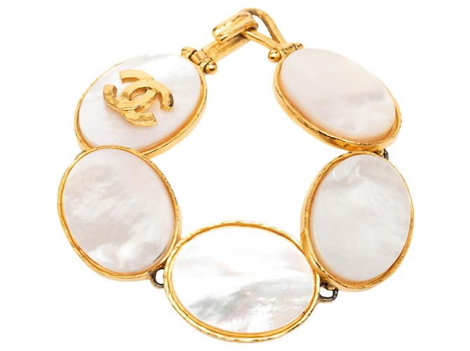 Pulseira Coco Mark da Chanel Branco Dourado
