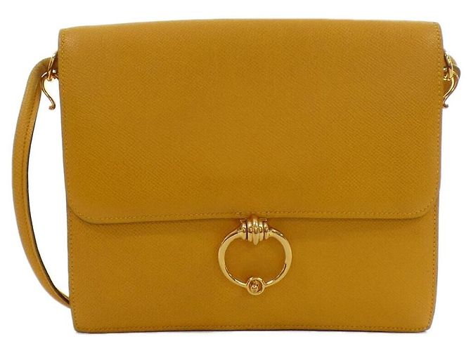 Hermès Bolsa de ombro Hermes Sequane em Cuir Chevre Mysore Amarelo
