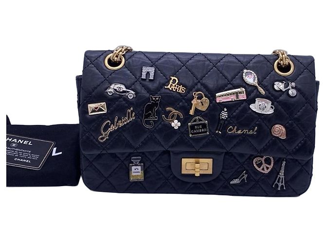Borsa Chanel 2.55 Piccola Nera in Pelle con Logo Nero