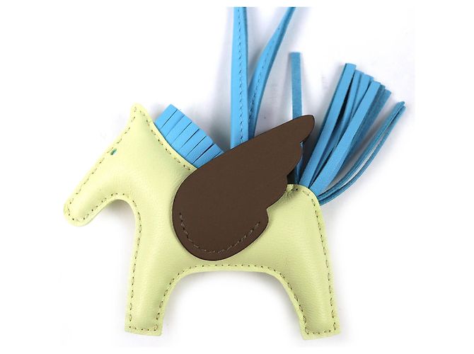 Charm Rodeo Pegasus PM d'Hermès Jaune Taupe Bleu clair 