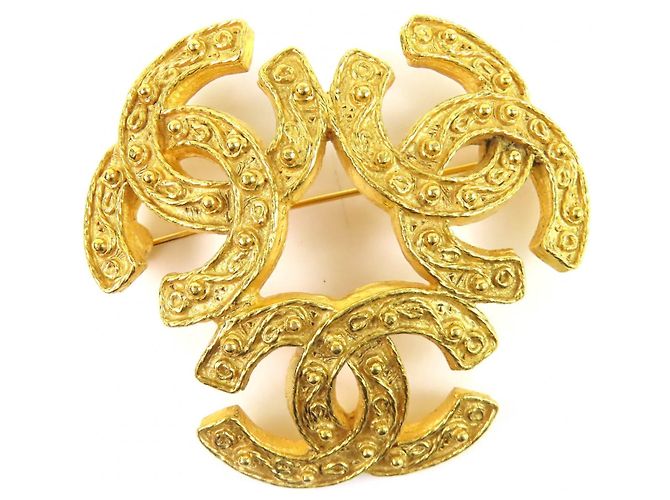 Spilla Triple Coco Mark Vintage Chanel 1994 D'oro