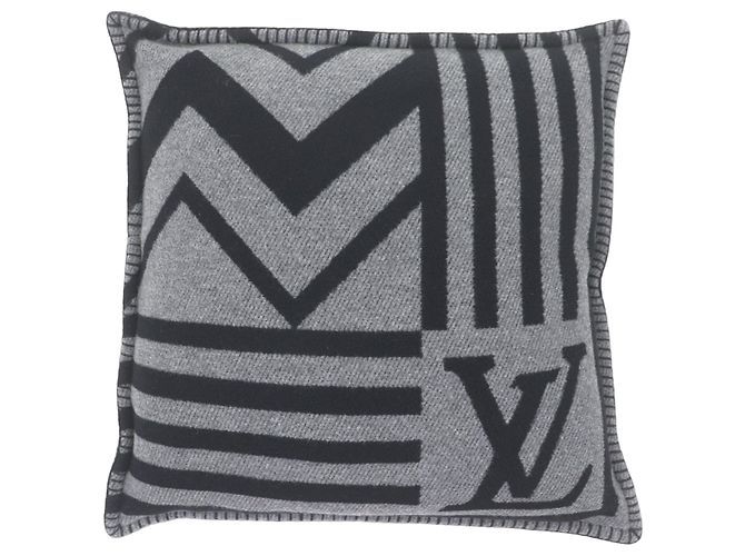 Summit Louis Vuitton M79525 Cushion Dark grey
