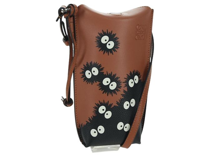 LOEWE Ghibli Collaboration Gate Pocket Bag Cuir Marron Argent Auth 172347SM