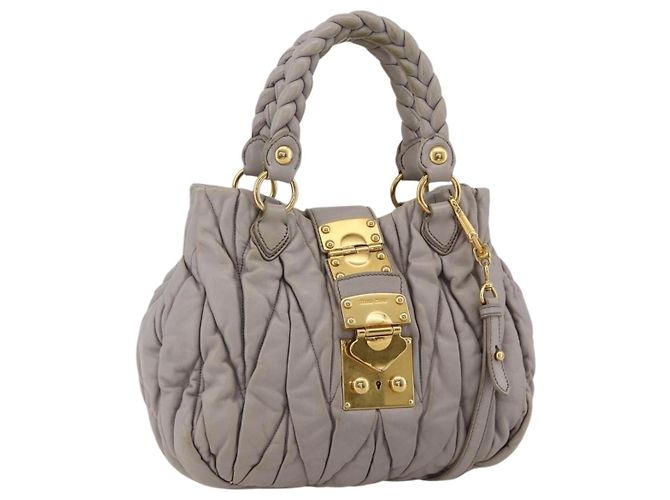 Bolsa Miu Miu Matelassé de couro 2 em 1 roxa dourada Auth YKZ1155 Dourado Roxo