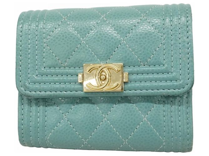 Chanel Boy Dreifach-Brieftasche in Blau