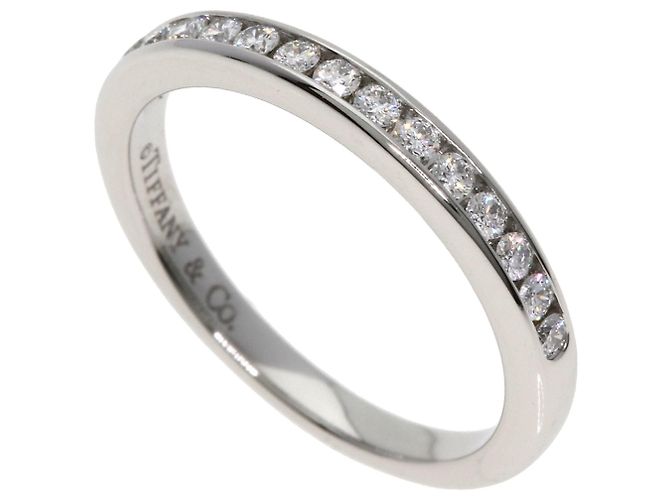 Anillo de diamantes media eternidad Tiffany & Co.