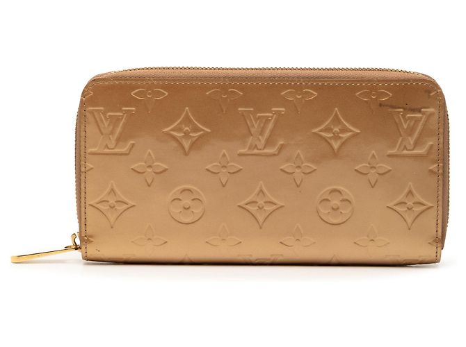 Gold Monogram Vernis Zippy Lang Wallet von Louis Vuitton Golden