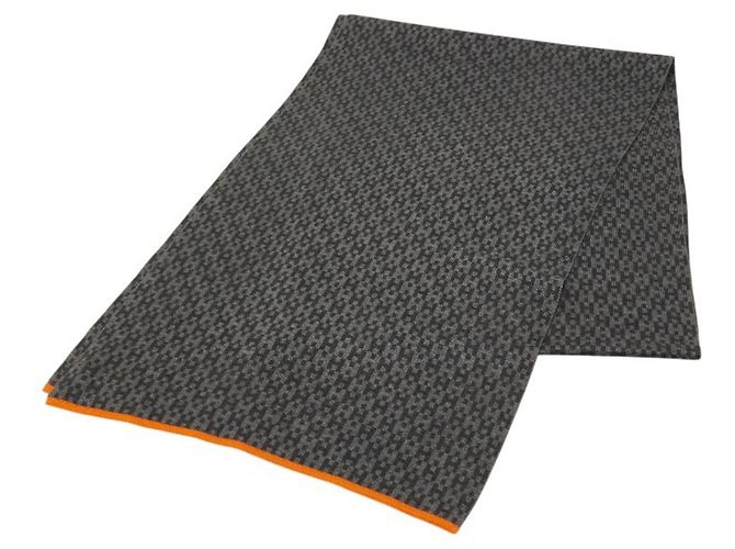 Silk In Hermès Hermes Gray Silk Stole Brown