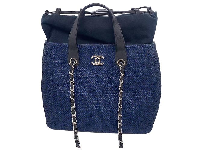 Bolsa Chanel Patchwork de Couro Trançado Azul