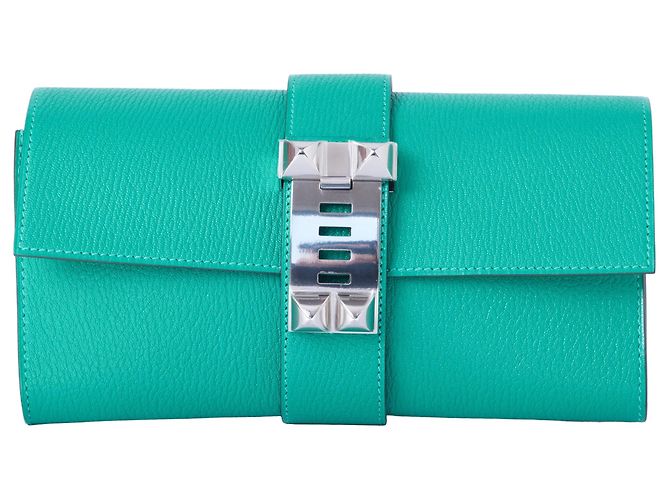Hermès Medor Clutch aus grünem Leder mit Palladium-Hardware
