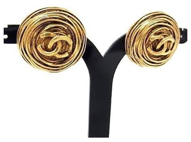 Chanel Gold Clip Ohrringe Golden