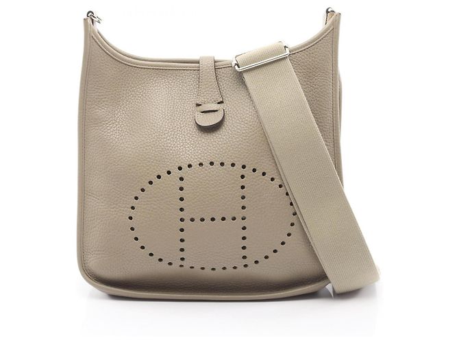 Bolsa de Ombro Hermès Evelyne 3 Trois PM Verde