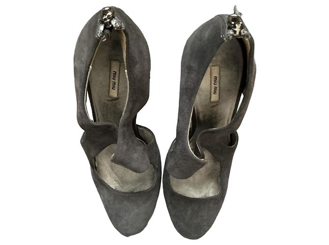 Miu Miu Pumps Dunkelgrau Hirschleder Anthrazitgrau