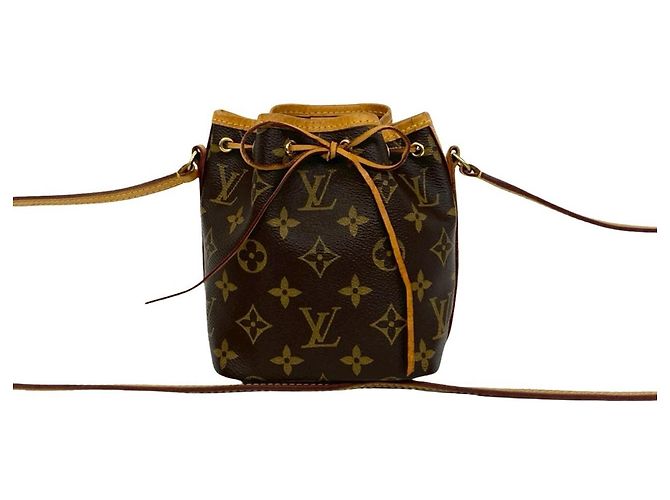 Noe Louis Vuitton Nano Noé Monogram Logo Pattern Mini Shoulder Bag Brown