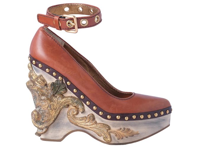 Miu Miu, Cammeo Baroque, talon compensé en cuir Marron
