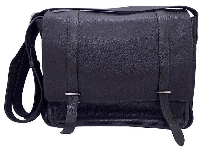 Bolsa transversal Hermès Steve em couro chocolate