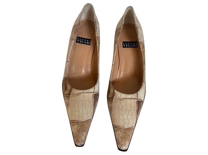 Autre Marque Décolleté in pelle beige patchwork Sandro Vicari per donne Marrone