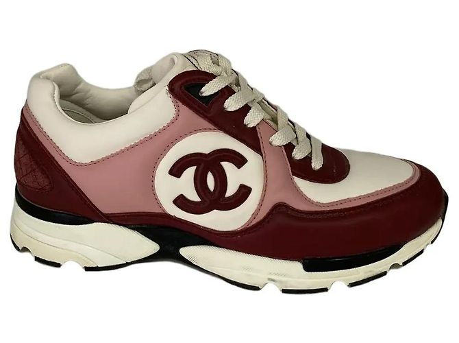 Chanel Logo Sneaker Leder bordeaux rosa weiß