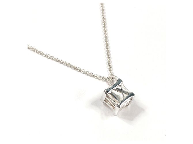 Tiffany & Co Collar Cube Atlas de Tiffany