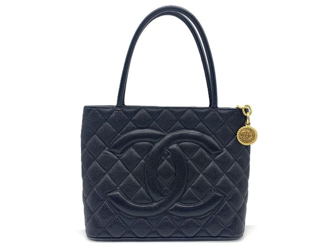 Borsa Tote Reissue di Chanel Nero