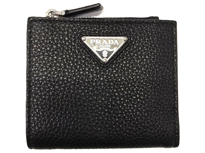 Prada Bi-fold Wallet in Black Leather