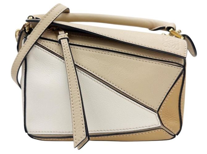 Borsa a spalla Loewe Puzzle Mini in pelle di vitello Beige