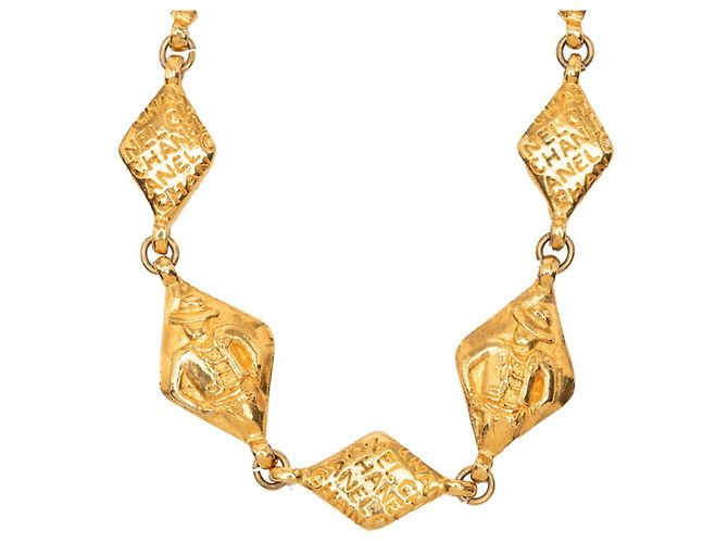 Colar Chanel Mademoiselle Matelassé Dourado