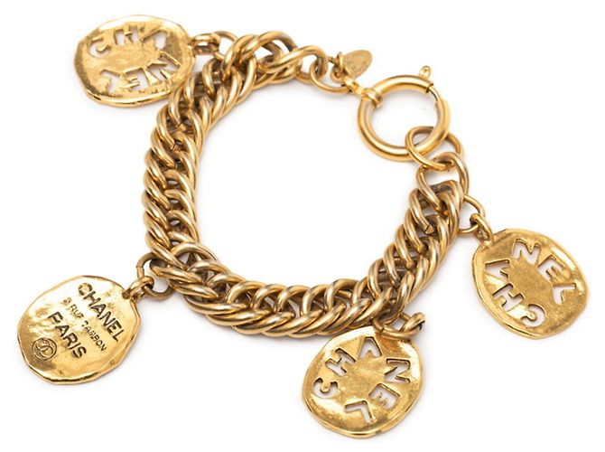 Cambon Pulsera de charm de oro chapado Chanel Dorado