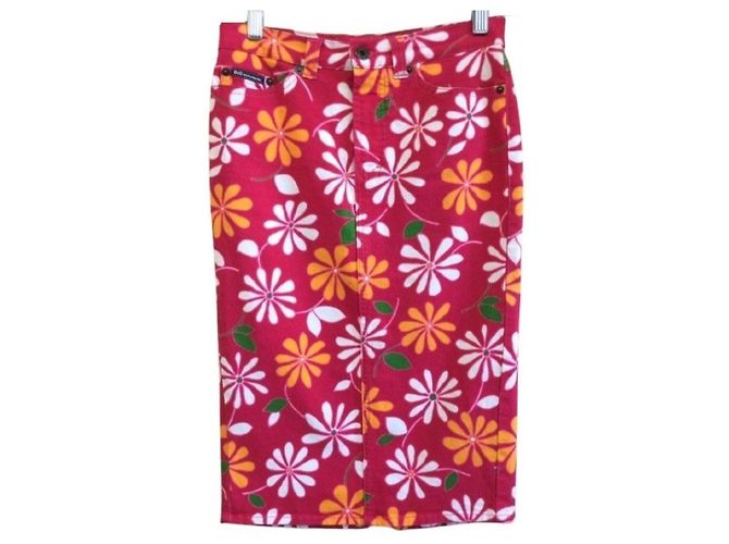 Leckender roter DOLCE & GABBANA Rock mit Gänseblümchenmuster, neu Mehrfarben
