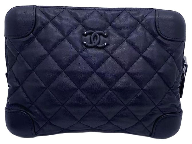 Chanel CC Classic Trunk Case Handtasche aus gestepptem Lammleder Schwarz