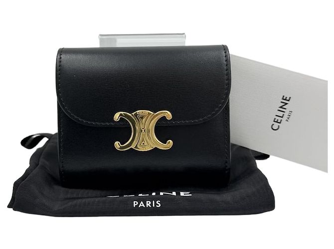 Céline Small Triomphe Flap Calfskin Wallet Brown