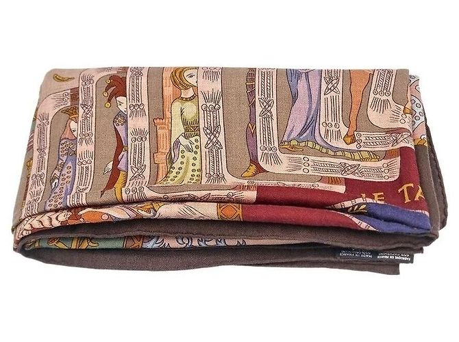 Hermès Lenço de cashmere e seda Marrom