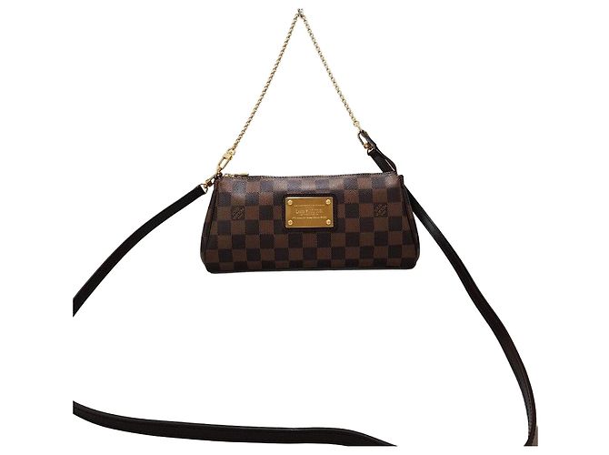 Louis Vuitton Clutch Damier Eva Marrom