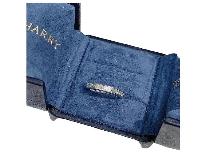 Anel Harry Winston com Diamante Corte Esmeralda Prata