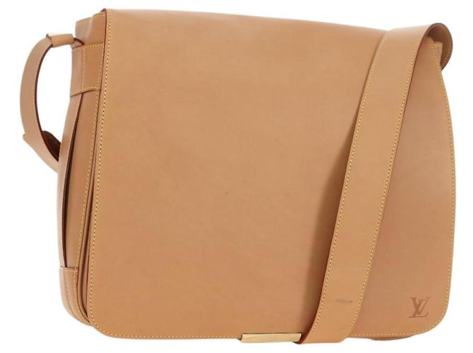 LOUIS VUITTON Bolsa de Ombro Nomad SPO Abbesses Bege LV Auth 176029SAV
