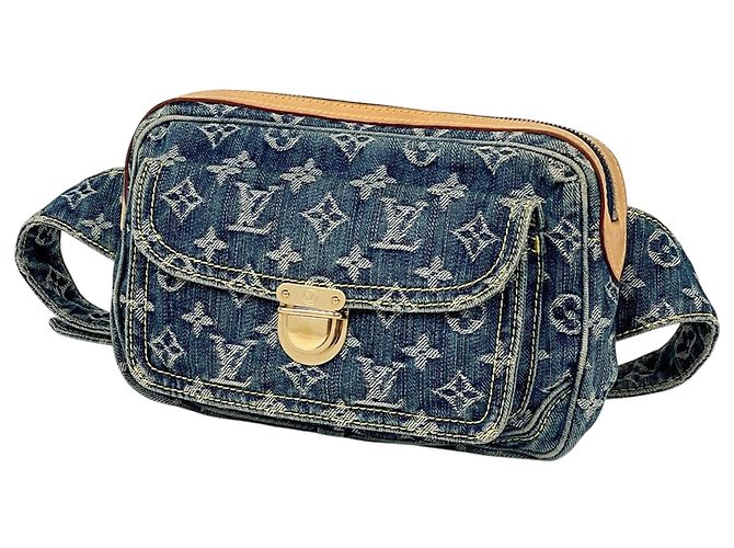 Bumbag in denim Monogram Louis Vuitton Blu