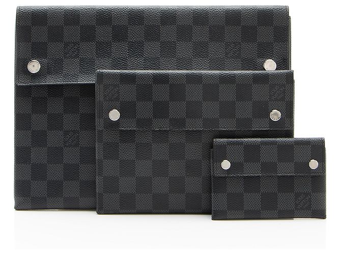 Conjunto de Tres Bolsos Damier Graphite Alpha de Louis Vuitton Negro