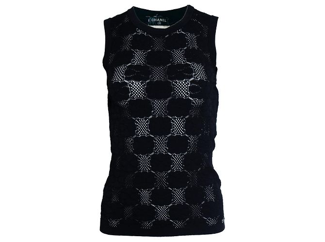 Chanel, top de ganchillo negro