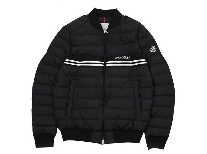 Moncler Short Down Jacket Black