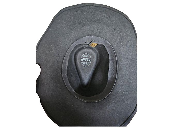 Autre Marque Black wool western hat