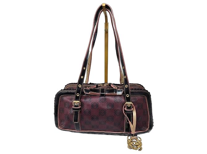 Bolsa de Ombro Loewe Monogram em PVC e Couro Envernizado Roxo/Preto Roxo escuro