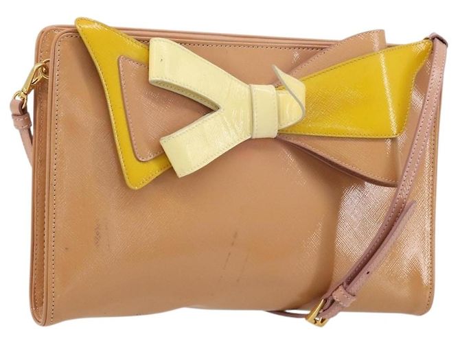 Sac à épaule PRADA en cuir verni rose doré Auth am11436