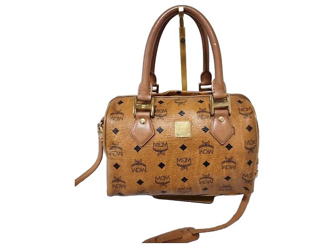 Sac Boston en cuir Visetos MCM Cognac