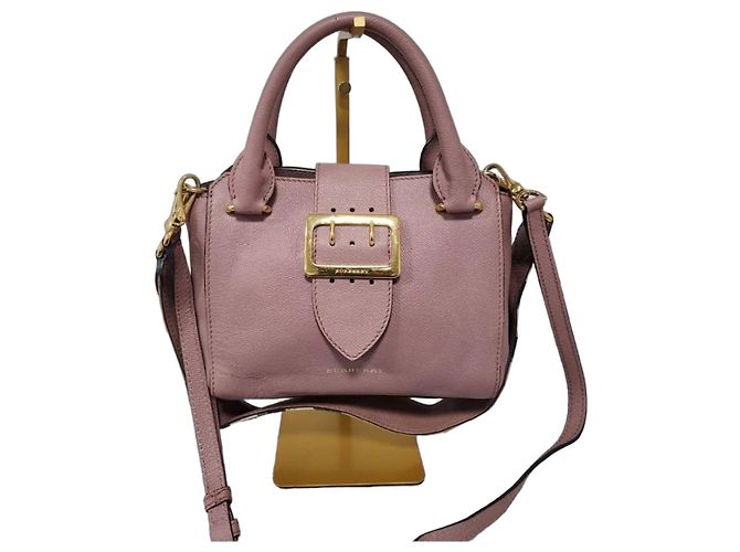Bolsa de ombro de couro com fivela Burberry Nude