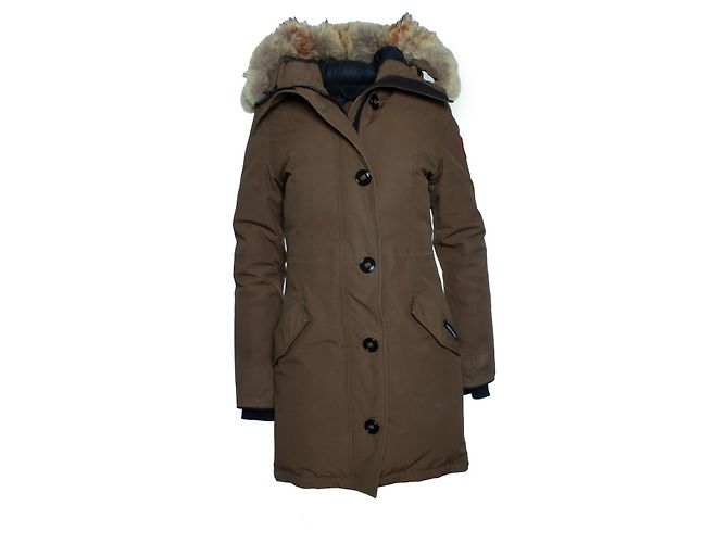 Canada Goose, parka de nylon verde com capuz de pele