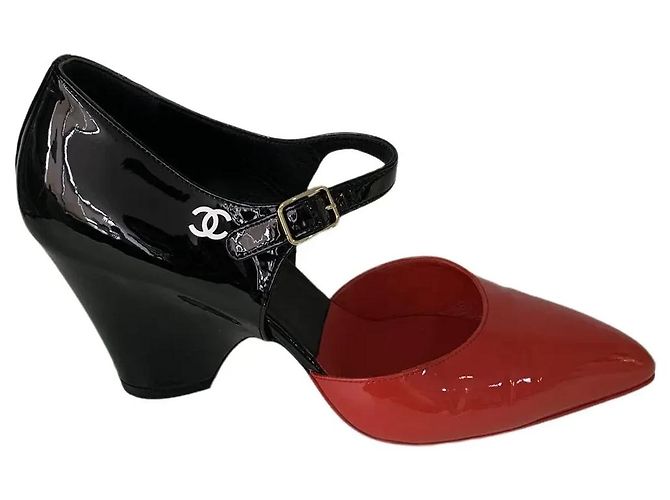 Chanel Mary Janes Multicolore