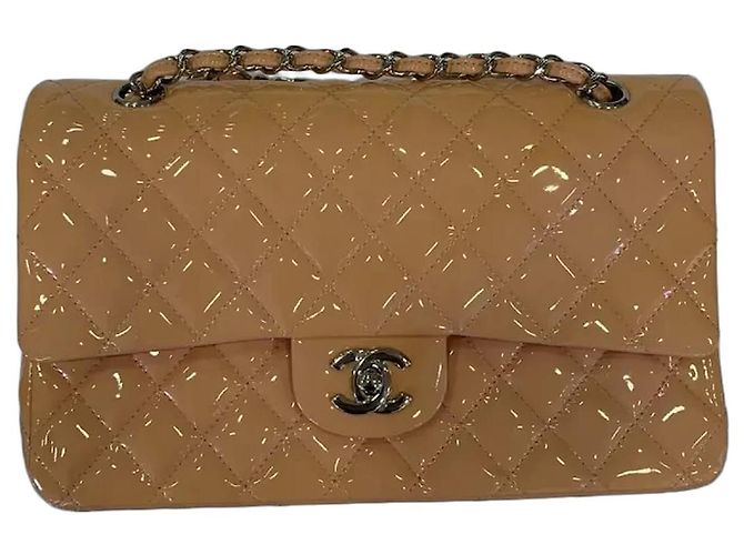 Chanel zeitloses Medium Pink 