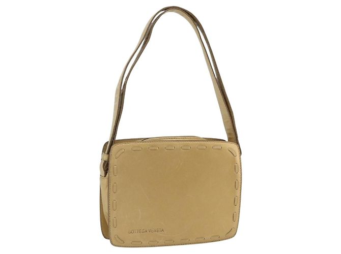 Bolsa de Ombro em Couro Dourado Bottega Veneta Auth bs34935